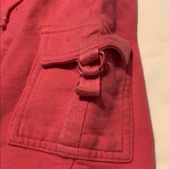 GIRLS capris/ shorts - Picture 2 of 2